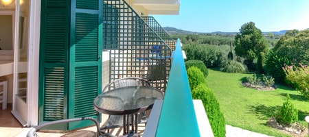 Classic Room | Garden View