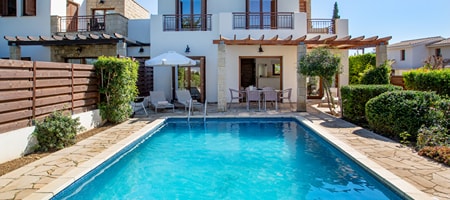 3 Bedroom Junior Villa with Private Pool - J009
