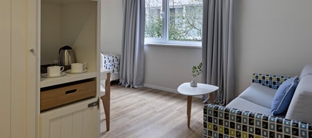 Single Disabled Room 22m² Hotel Atrium View