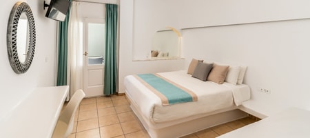 Economy Room