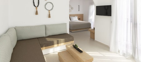 Kalea Signature Suite with Jacuzzi