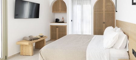 Superior Suite | Pool View