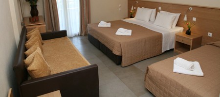 Family Room (3 adults and 1 child)