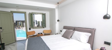 Superior Suite with Pool View
