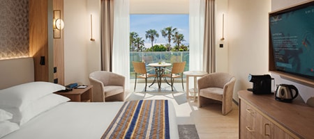 Deluxe Room with Side Sea View