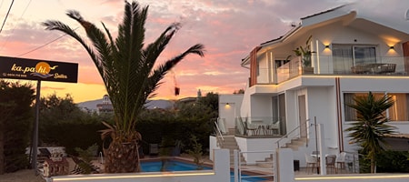 Kapahi Suites Apartments