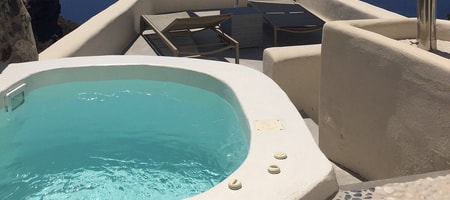 Vanilla Room with Outdoor Hot Tub & Caldera View