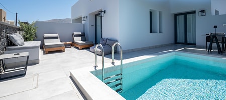Deluxe Two-Bedroom Suite with Private Pool - 585°