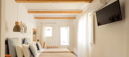 Economy Triple Room with Terrace