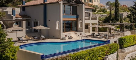 Villa Karmaniolos