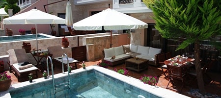 TWO BEDROOM LUXURY SUITE APARTMENTS WITH A PRIVATE POOL