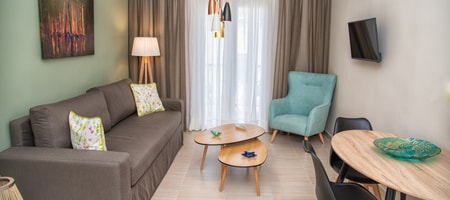 Deluxe Suite