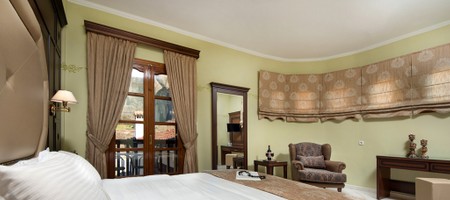 Suite with Panoramic Meteora View