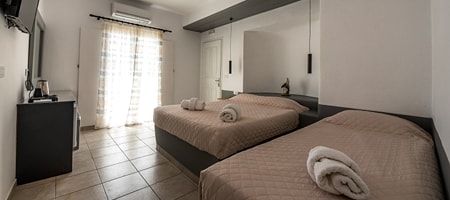 Triple Room with Terrace