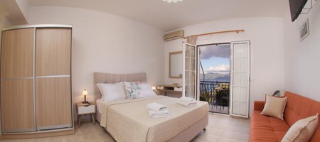 Dimitris Studios | Karavomylos