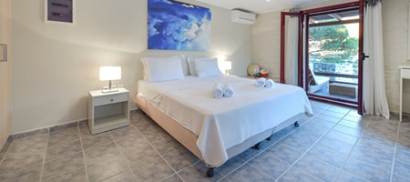 Deluxe Triple Room with Garden View