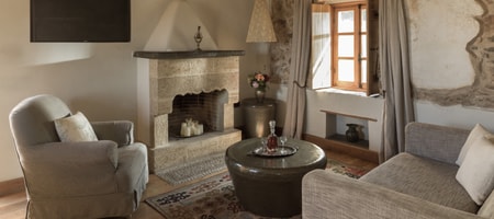 Kinsterna Suite