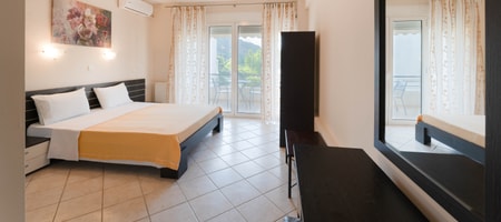 Superior Room with Private Jacuzzi