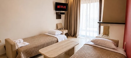 Junior Suite with Pool Bar View