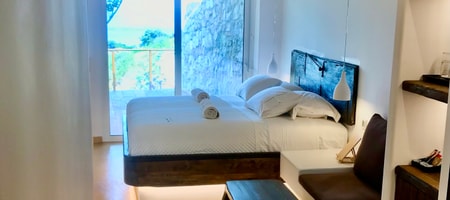 LEMON Classic Suite with Sea View