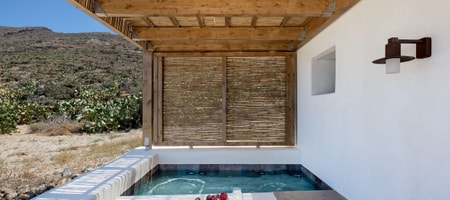 Executive Room with Outdoor Private Heated Jetted Tub and Sea View