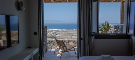 Executive Room with Sea View & Shared Pool Access