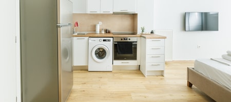 Cute semi-basement studio near Panormou metro