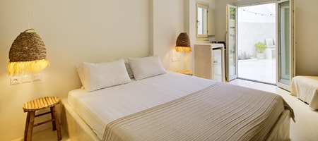 The Double Room Garden Level