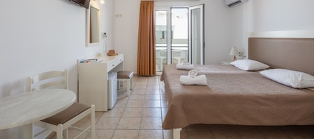 Standard Room with Garden View