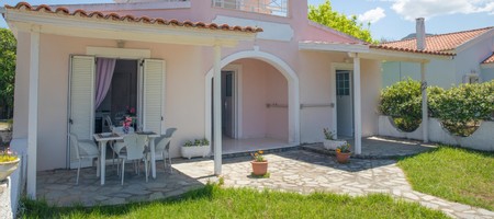 Amorossa - 2BD Apt Ground Floor