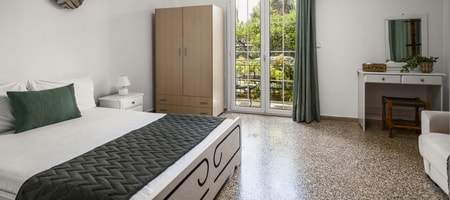 The Springfield Corner 3Bedroom Apartment