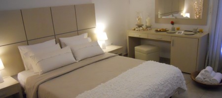 Double/Twin Room with Side Sea View at Kosmitis Hotel