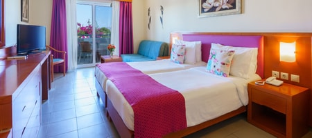 Standard Room with Garden View