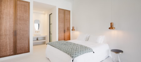 Koukoumi Suite with Veranda & Hot Tub