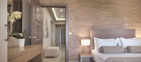 Senior Suite