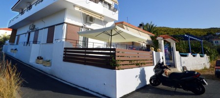 Pituonisos Rooms