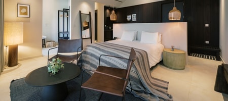 Penthouse Suite with Outdoor Jacuzzi 45m²