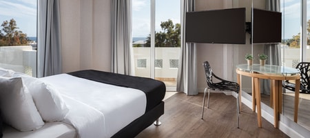 Sea View Suite