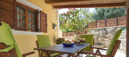 Nouritsa House
