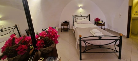 Cave Single Room