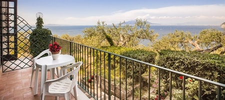 Double or Twin Room with Sea View and Balcony
