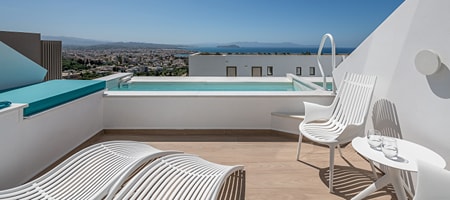 Deluxe Room With Sea View And Private Pool