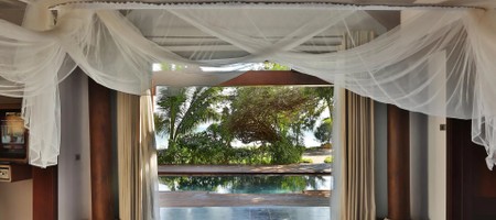 Beach Front Villa - 1 Bedroom
