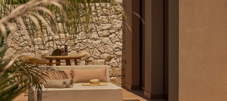 EXECUTIVE NEW SWIM UP