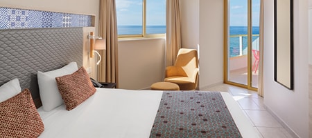 Executive Suite Sea View with Executive Family Lounge Access