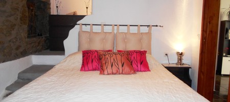 Superior One Double Bedroom Studio Sea View