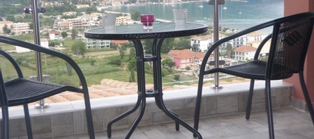 One Bedroom Apartment with Sea View-Upper Floor