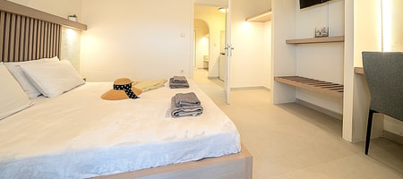 Superior Apartment Sea View 1st Floor with Private Balcony