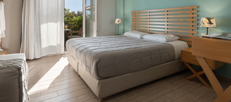 Superior Studio | Garden & Partial Sea View [22 m²]