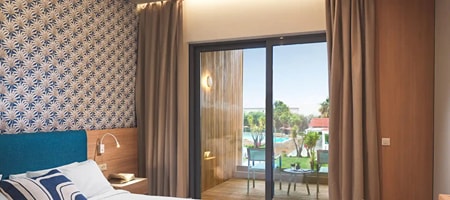 Executive Pool View